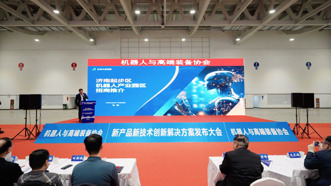 07a4bdb6be274395b42a4b9ef7397e35