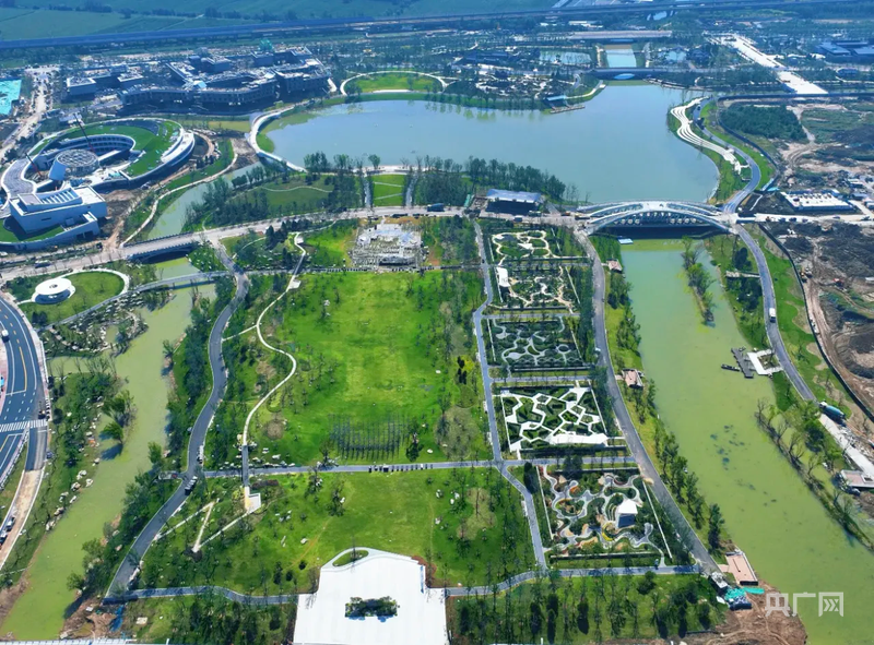 5de5b752b77c48068f41efdefcf77404