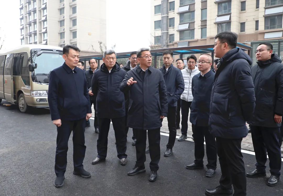 孙斌到崔寨街道调研并指导主题教育工作